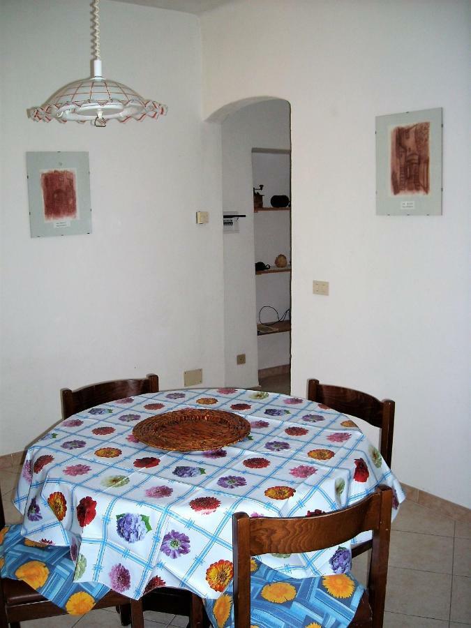 Alloggio Basilico Diano San Pietro Exterior foto